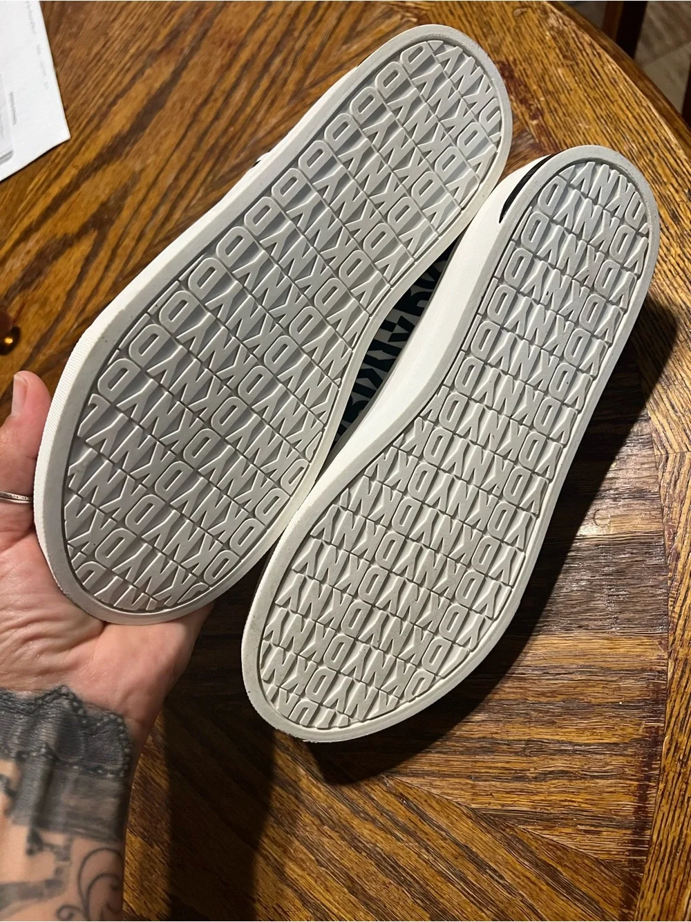 DKNY Black and White Low Top Sneakers like new